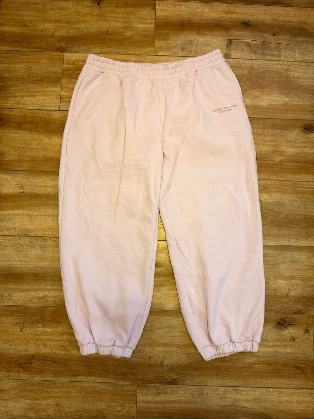 Women's Pink Fleece Jogger Pants - Relaxed Fit